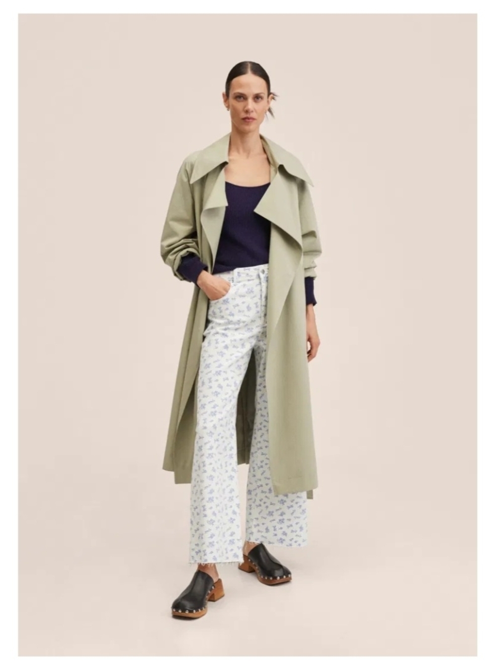 Mango Wide-Leg Floral Print Pants in White and Light Blue